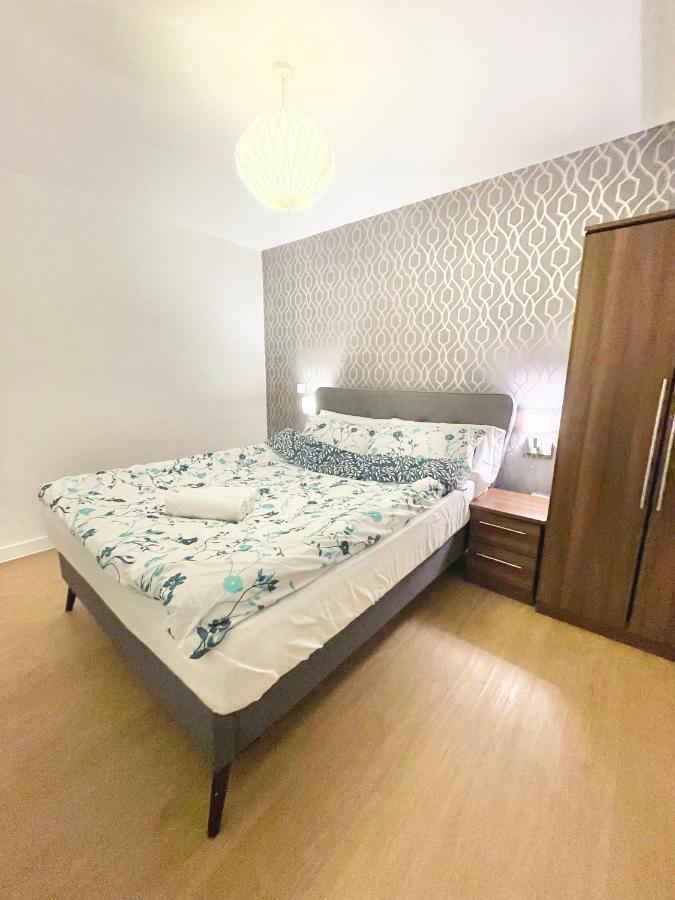 Lovely 2 - Bedroom Condo In Manchester City Centre المظهر الخارجي الصورة